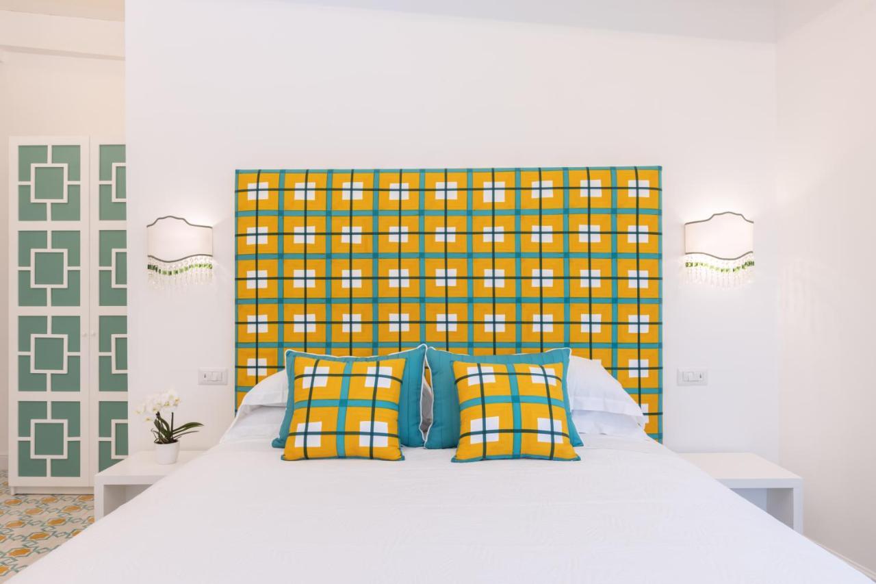 Villa Veronica Luxury Suite In Amalfi Coast Πιάνο ντι Σορέντο Εξωτερικό φωτογραφία